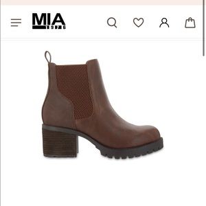 Mia Brown Jonna Ankle Boots
